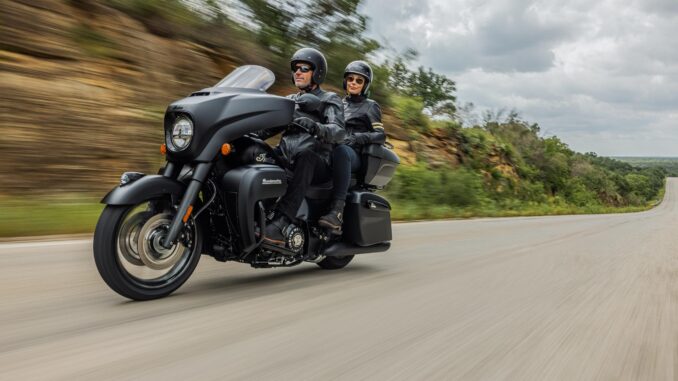 2023 Indian Roadmaster Dark Horse