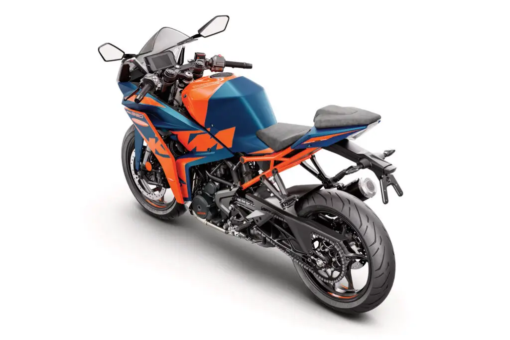 2023 KTM RC390