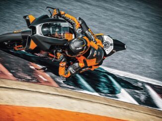 2023 KTM RC8C