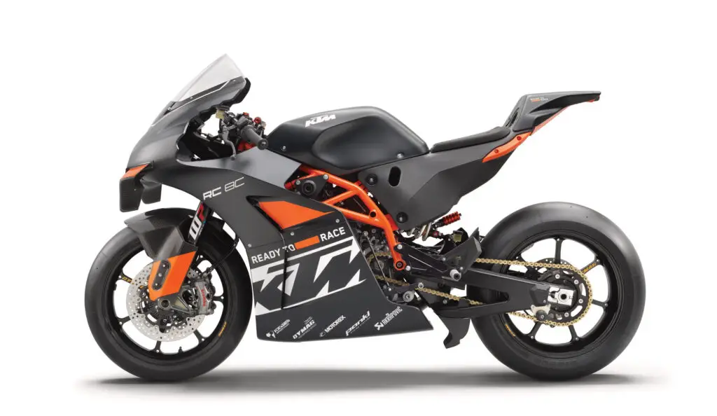 2023 KTM RC8C