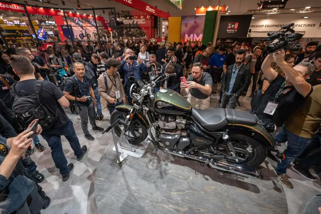2023 Royal Enfield Super Meteor 650