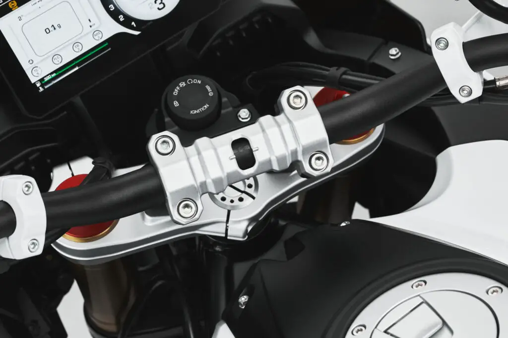 2023 MV Agusta Lucky Explorer 9.5