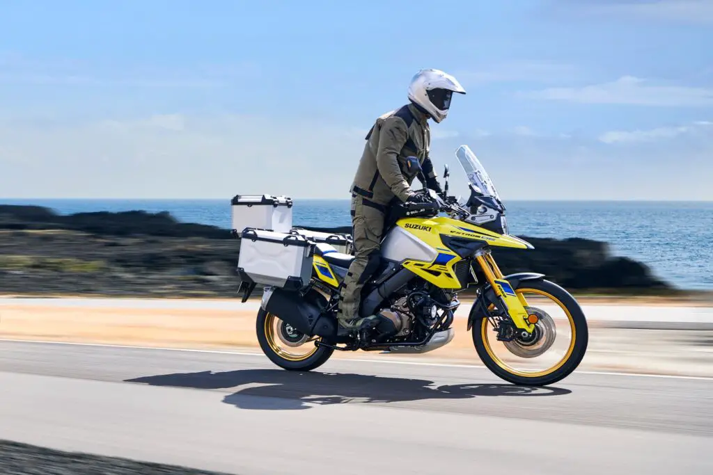 2023 Suzuki V-Strom 1050DE Adventure
