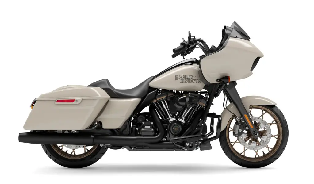 2023 Harley-Davidson Road Glide ST