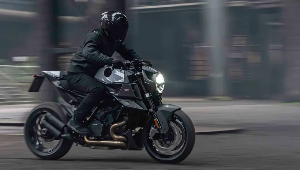 2023 BRABUS 1300R Edition 23