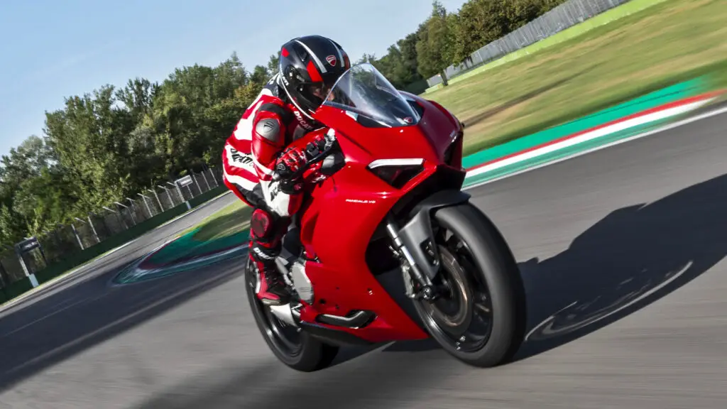 2023 Ducati Panigale V2