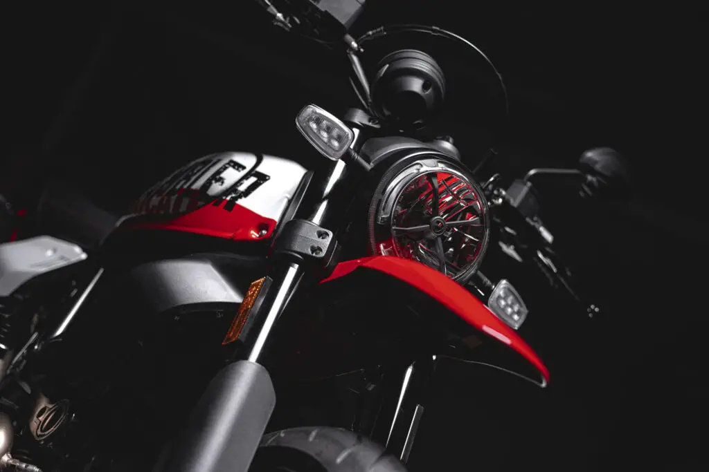 2023 Ducati Scrambler Urban Motard
