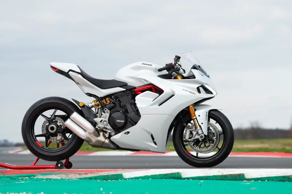 2023 Ducati SuperSport 950S