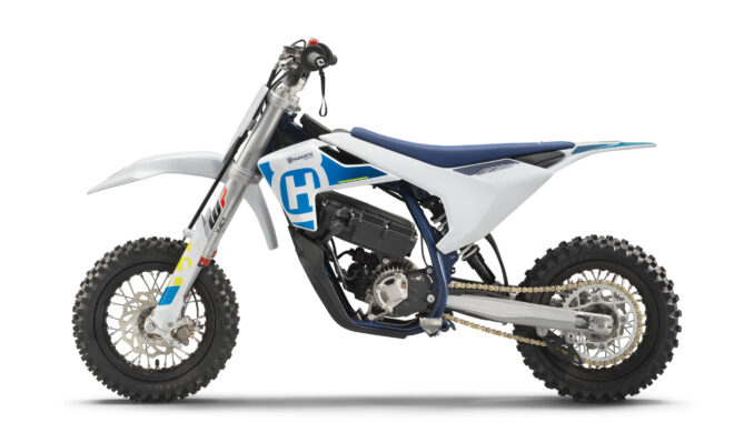 2023 Husqvarna EE3