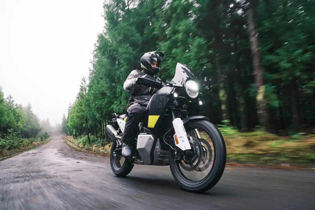 2023 Husqvarna Norden 901