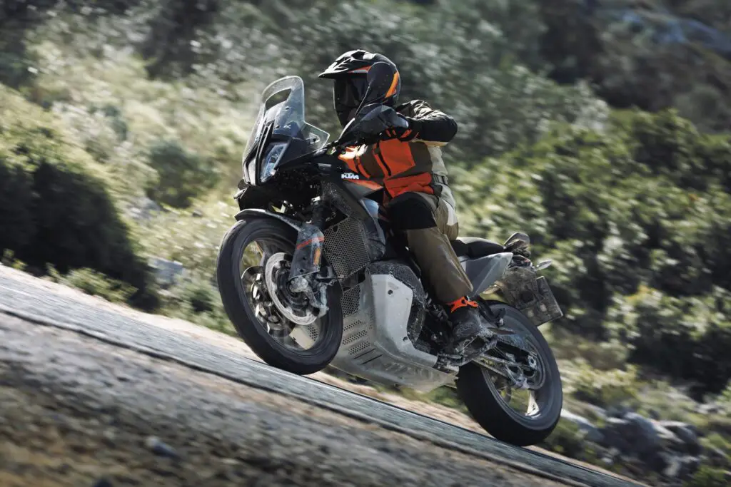 2023 KTM 890 Adventure