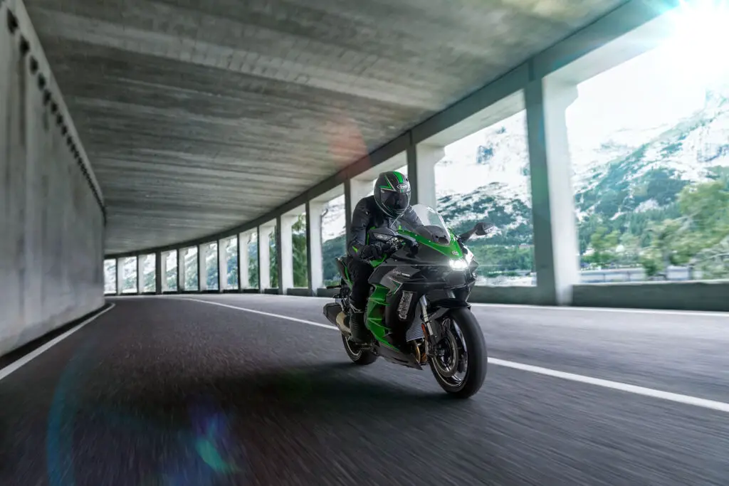 2023 Kawasaki Ninja H2 SX SE