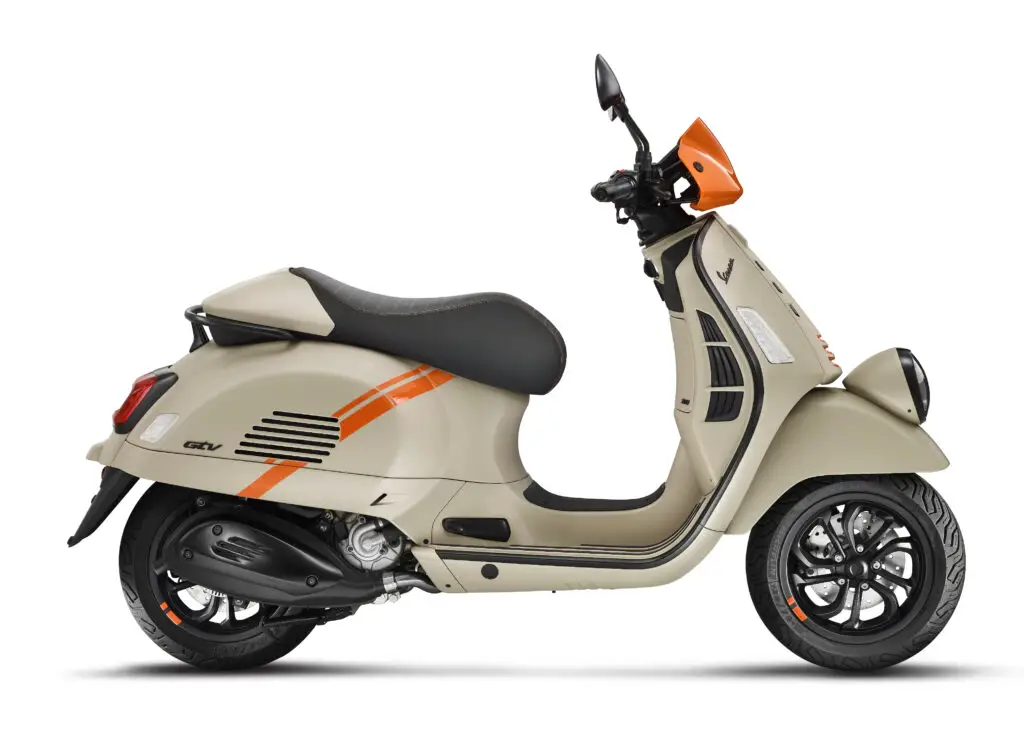 2023 Vespa GTV