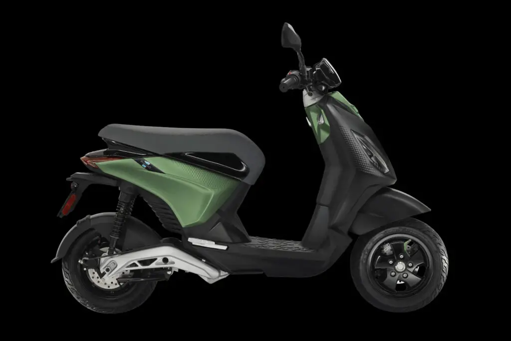2023 Piaggio 1 Active Electric