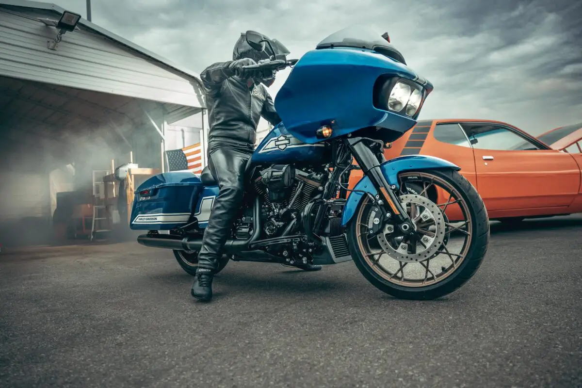 2023 Harley-Davidson Fast Johnnie Road Glide ST