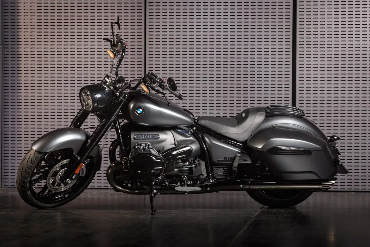 2024 BMW R18 Roctain