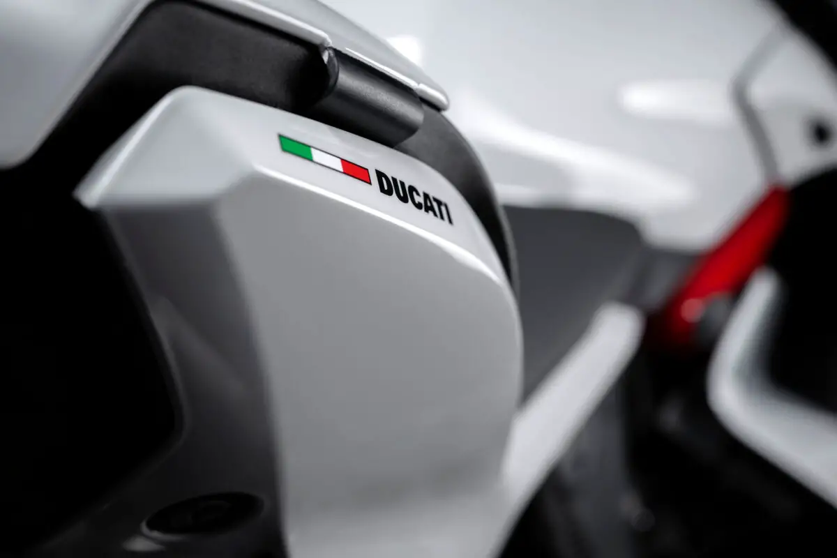 2024 Ducati SuperSport 950S