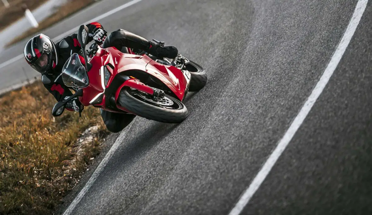 2024 Ducati SuperSport 950