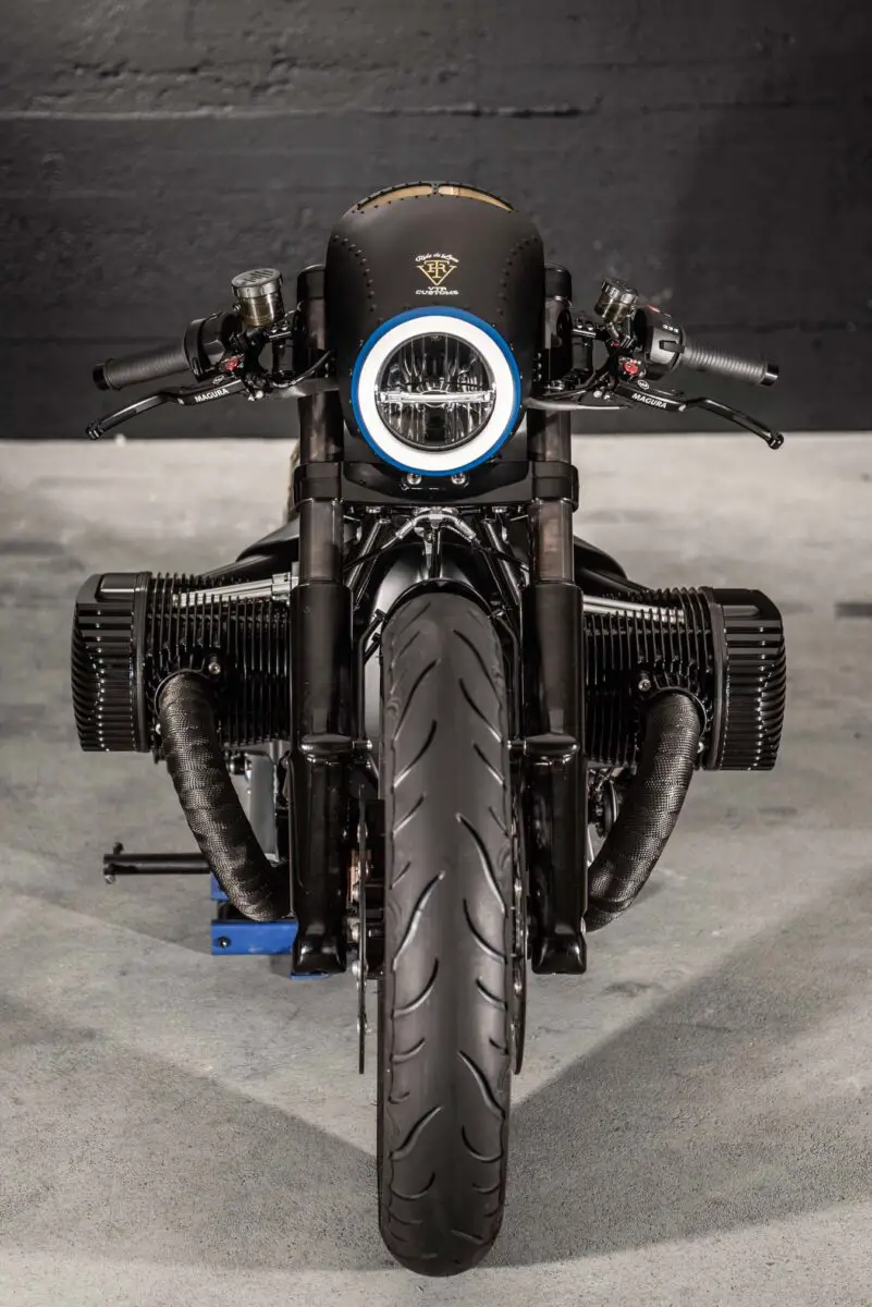 2024 BMW R18 Iron Annie