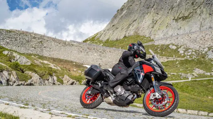 2024 Ducati Multistrada V2S