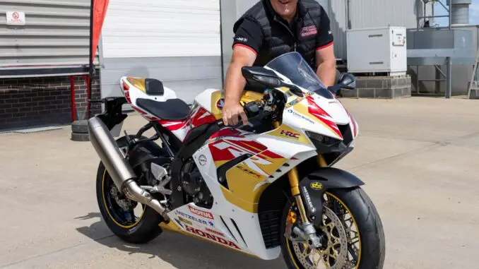 Honda CBR1000RR-R Fireblade SP John McGuinness 100th Start TT Replica