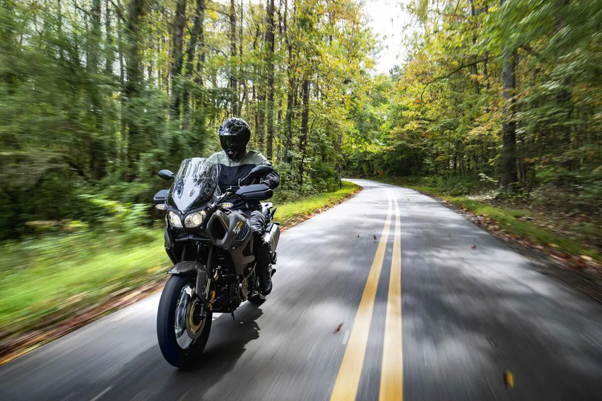 2024 Yamaha Super Tenere ES