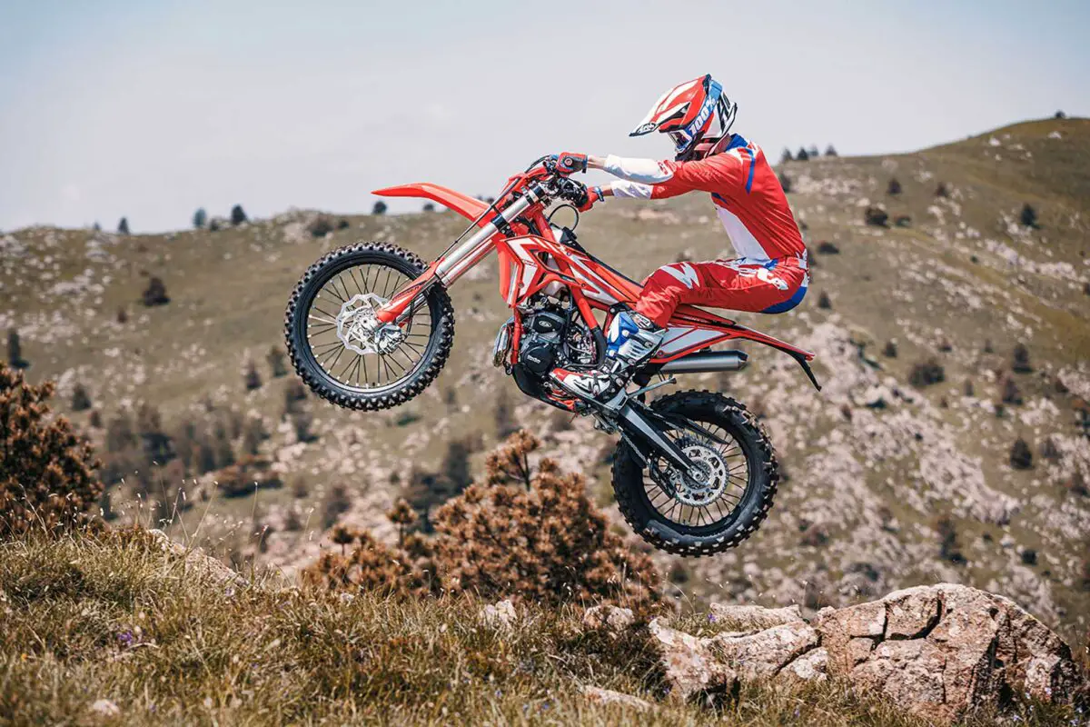 2024 Beta 300 Xtrainer