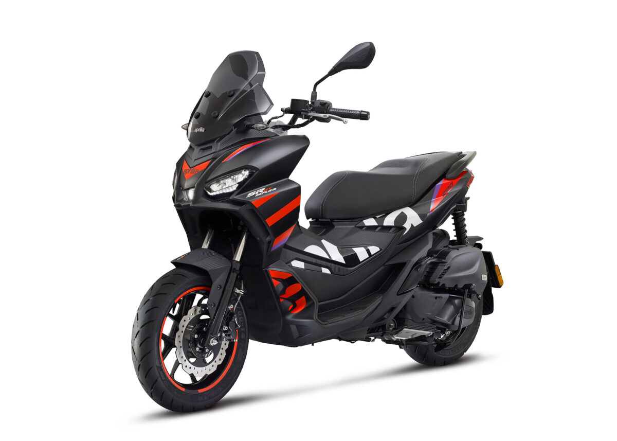 2024 Aprilia SR GT Replica