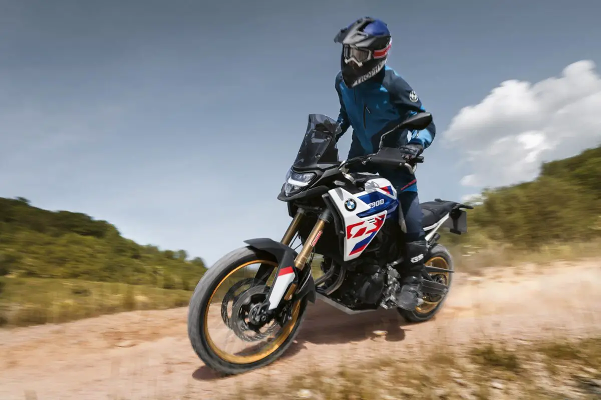 2024 BMW F900GS