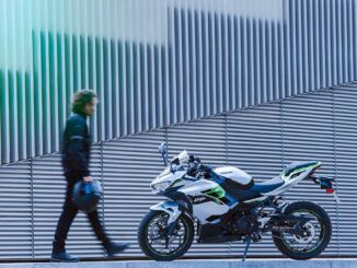 2024 Kawasaki Ninja e1