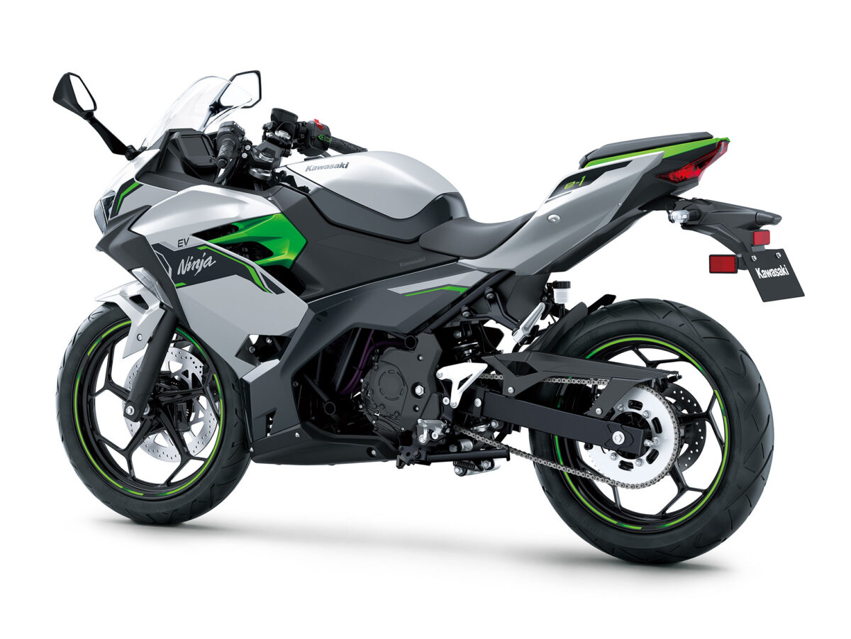 2024 Kawasaki Ninja e1