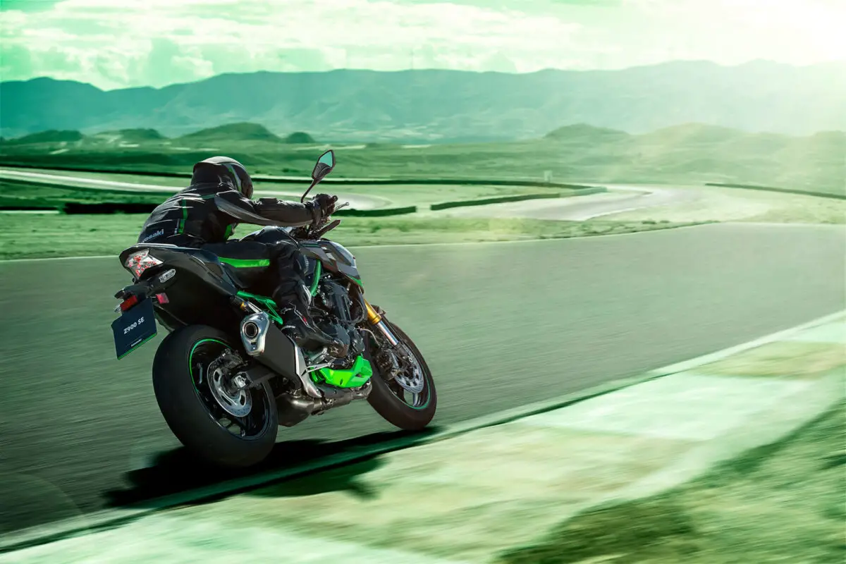 2024 Kawasaki Z900SE ABS