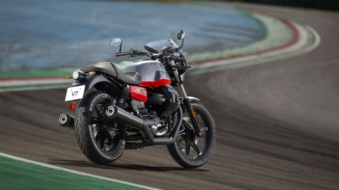 2024 Moto Guzzi V7 Stone Corsa