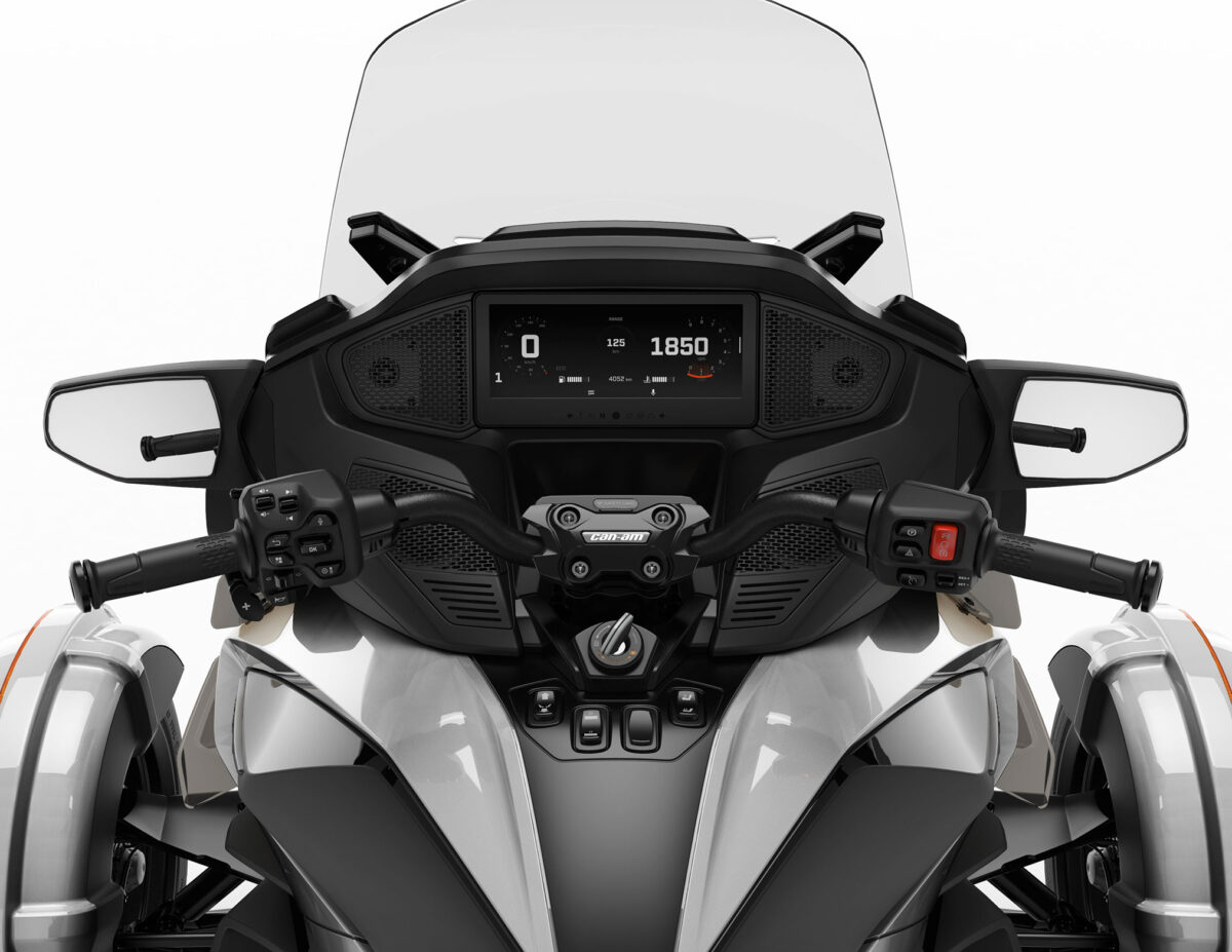 2024 Can-Am Spyder RT Sea-to-Sky