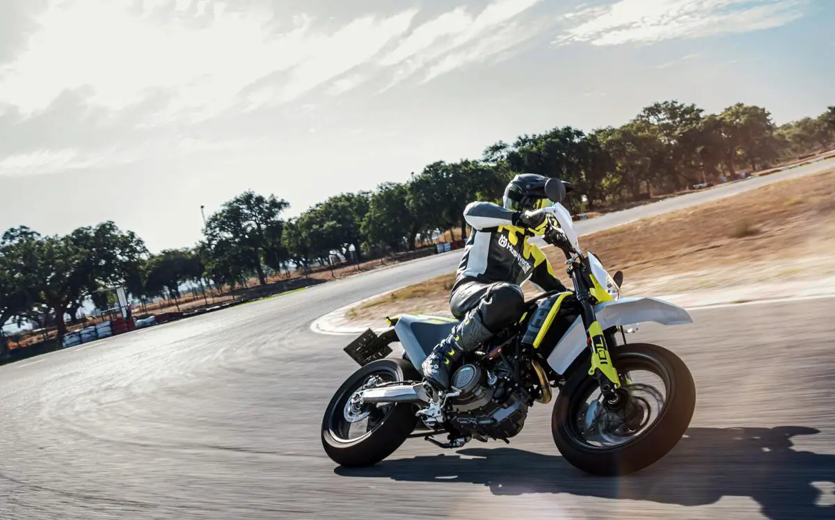 2024 Husqvarna 701 Supermoto