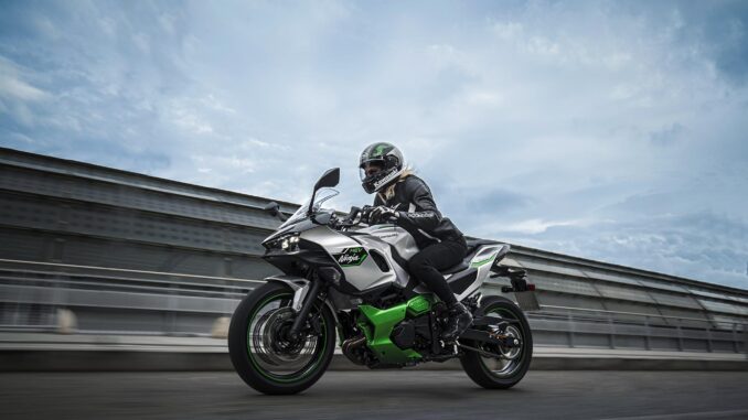 2024 Kawasaki Ninja 7 Hybrid