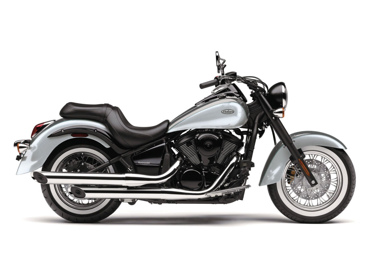 2024 Kawasaki Vulcan 900 Classic