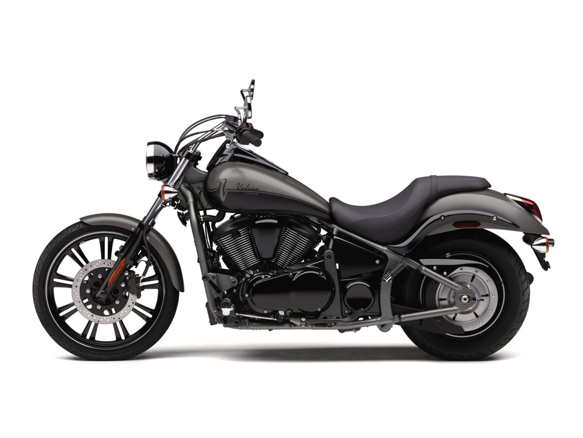2024 Kawasaki Vulcan 900 Custom