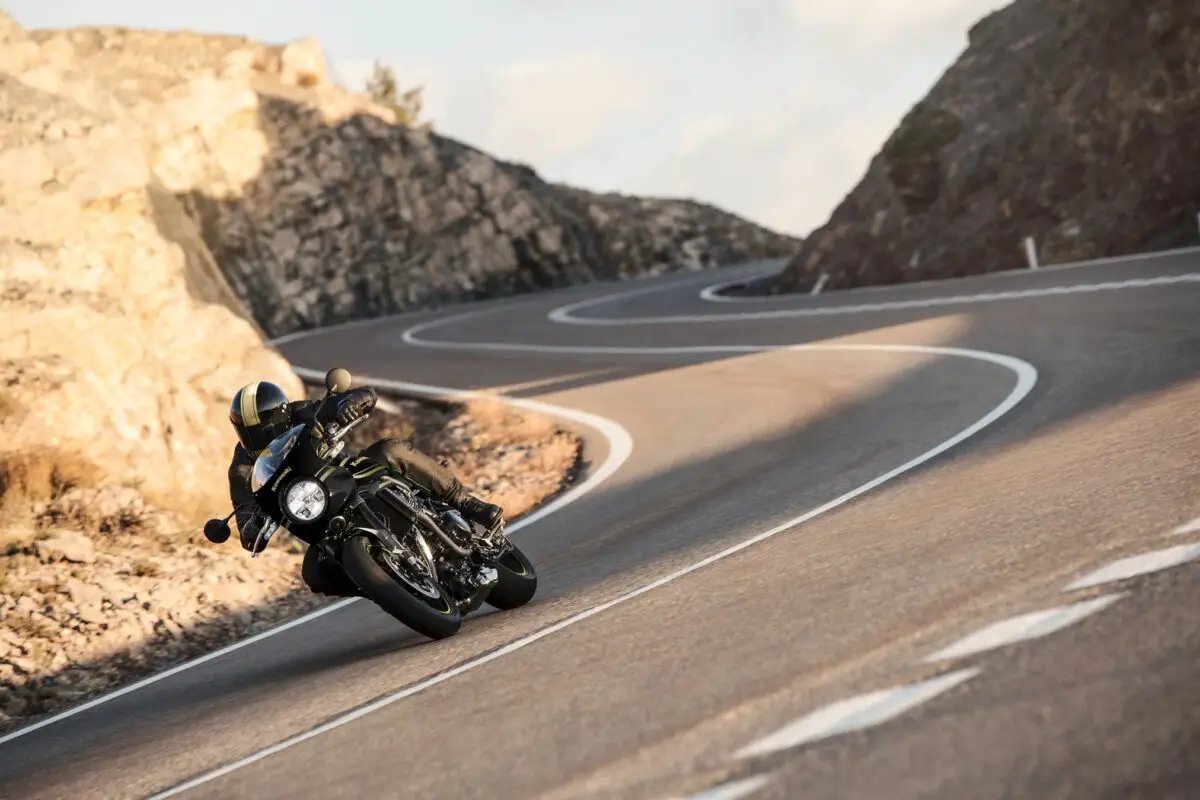 2024 Kawasaki Z900RS Cafe ABS