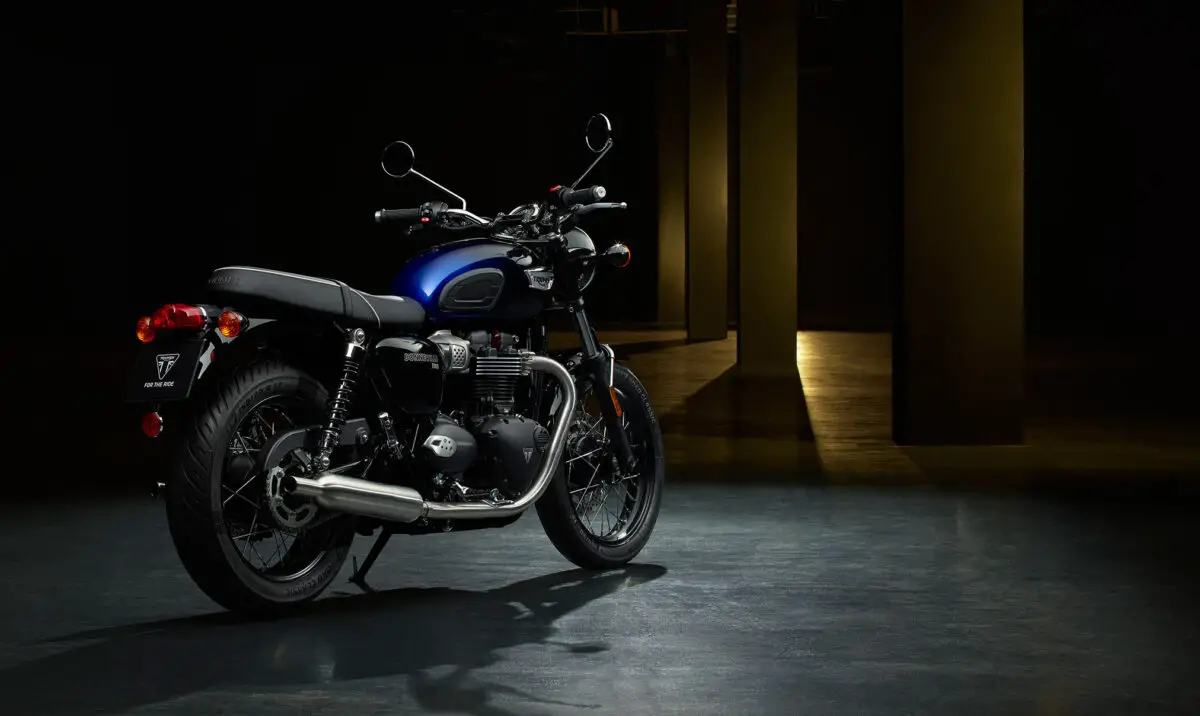 2024 Triumph Bonneville T100 Blue Stealth Edition