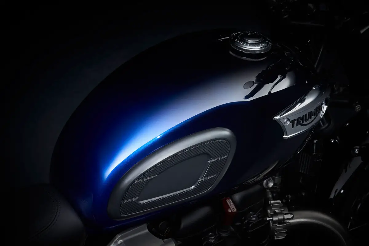 2024 Triumph Bonneville T100 Blue Stealth Edition