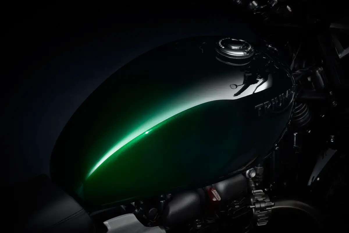 2024 Triumph Speed Twin 900 Green Stealth Edition