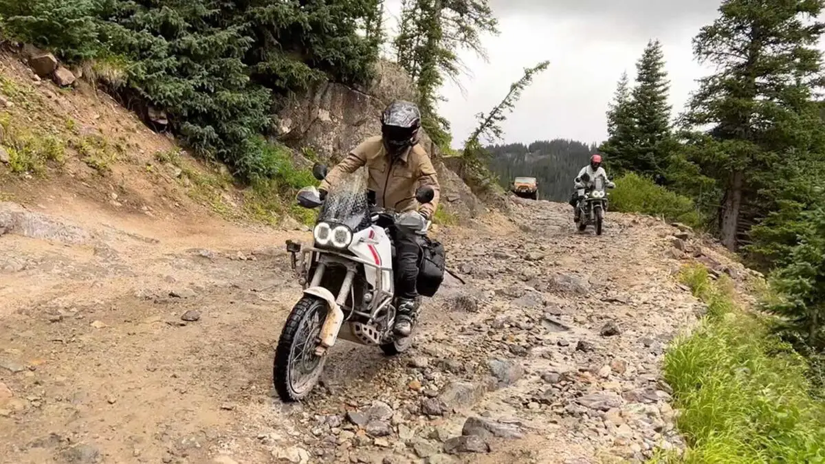Inspiration Friday: Ducati Dirty Dozen Challenge