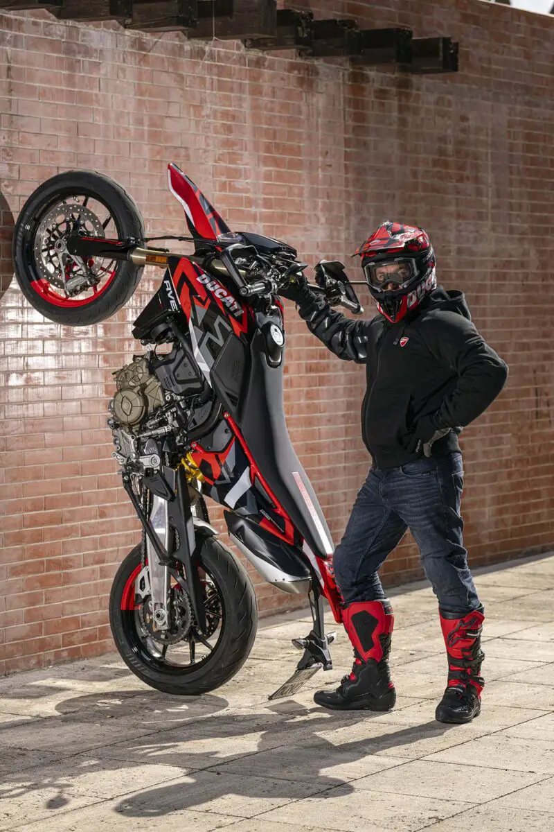 2024 Ducati Hypermotard 698 Mono RVE