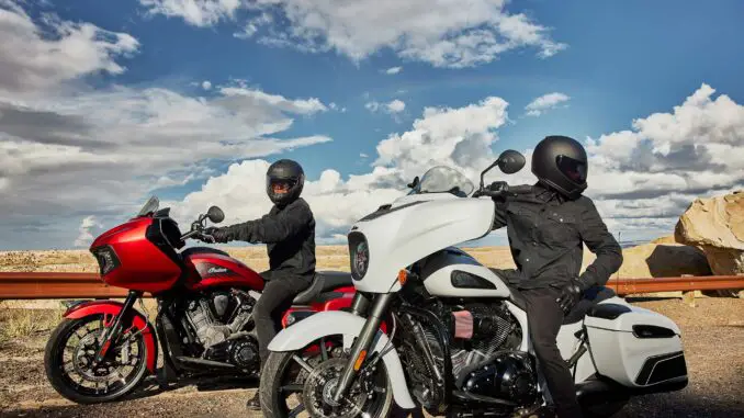 2024 Indian Challenger Dark Horse with PowerBand Audio Package