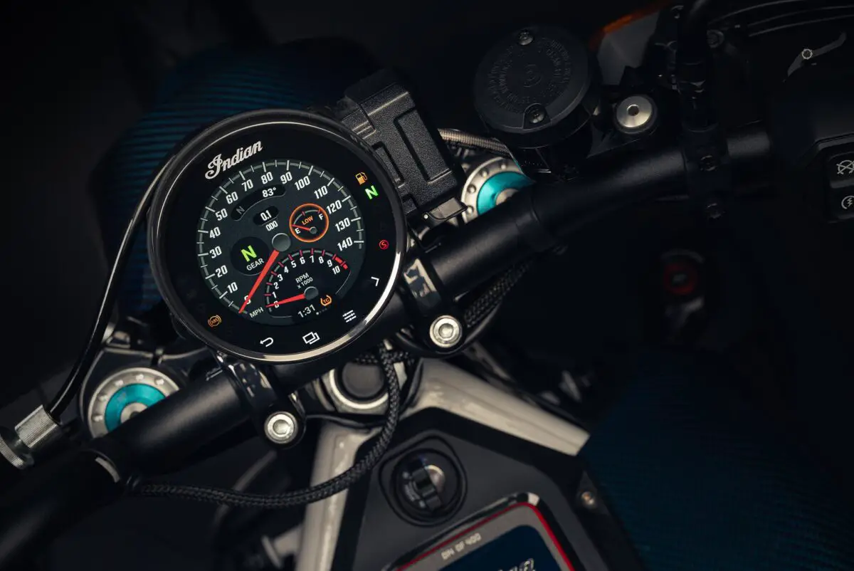 2024 Indian FTR x 100% R Carbon