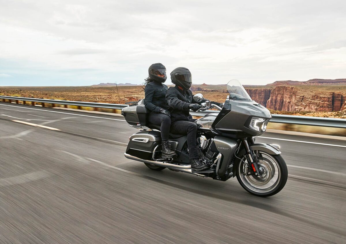 2024 Indian Pursuit Limited with PowerBand Audio Package