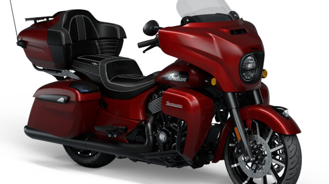 2024 Indian Roadmaster Dark Horse with PowerBand Audio Package