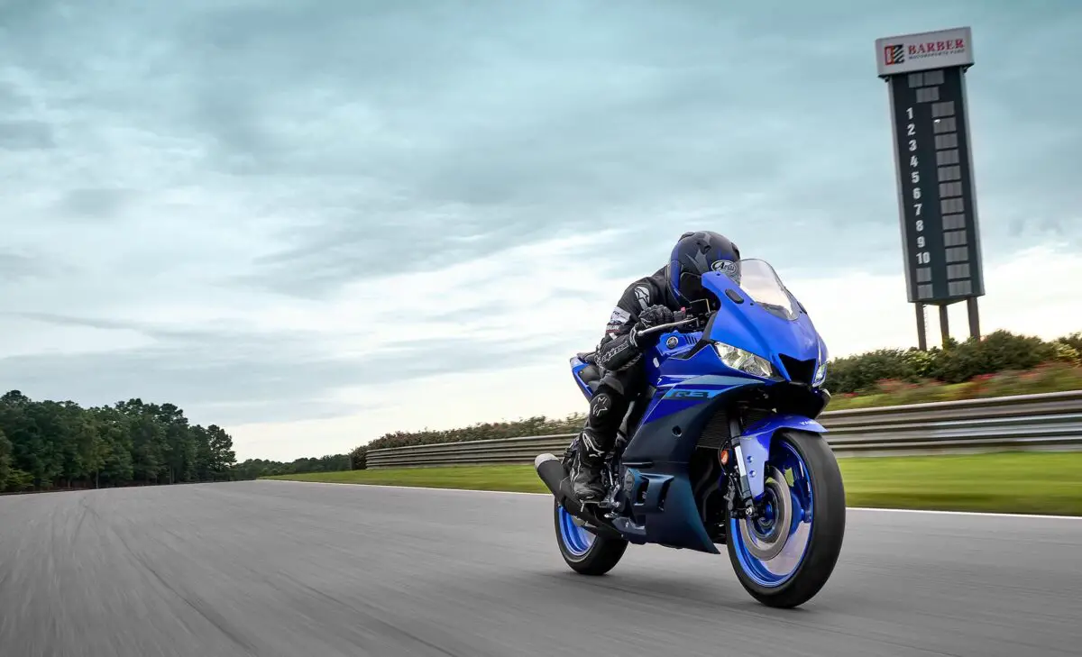 2024 Yamaha YZF-R3