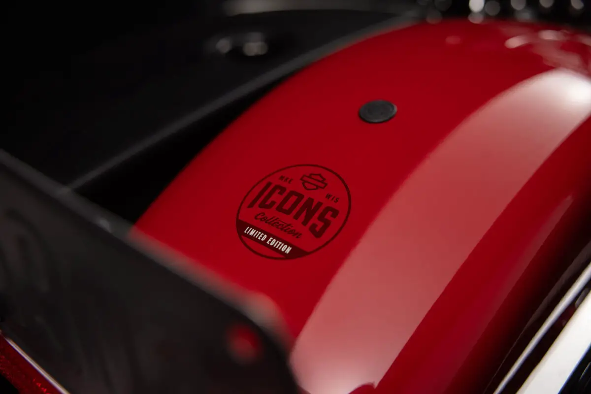 2024 Harley-Davidson Hydra-Glide Revival